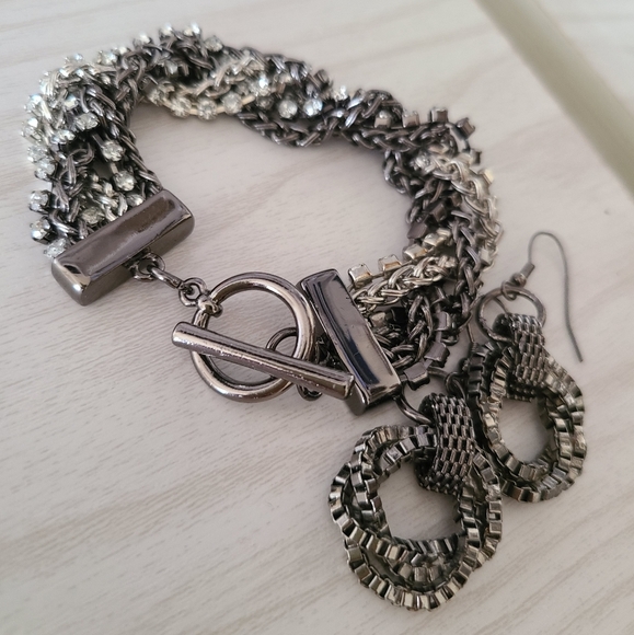 The Limited Industrial Style Chain and Crystals Bracelet and Earrings Set - Picture 2 of 5